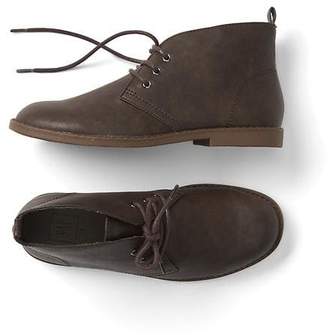 Gap Faux leather desert boot