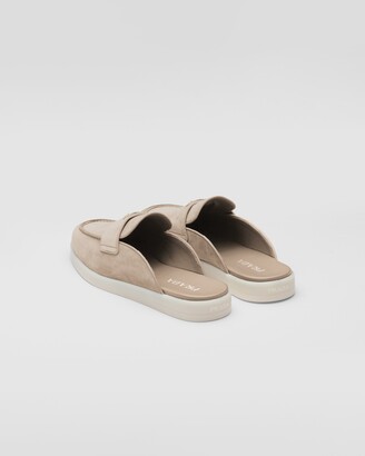 サンダル PRADA SUEDE SABOTS Prada Suede Sabots in White | Lyst