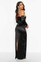 Thumbnail for your product : boohoo Off Shoulder Maxi Dress