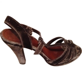 Thumbnail for your product : Marc Jacobs Plum Gray Velvet Heels Size 37