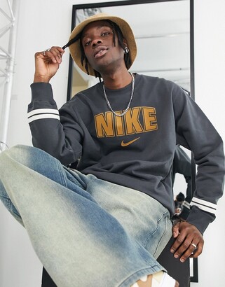 nike crew retro sweatshirt