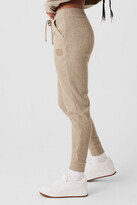 Thumbnail for your product : Alo Yoga Muse Sweatpant in Black, Size: 2XS |