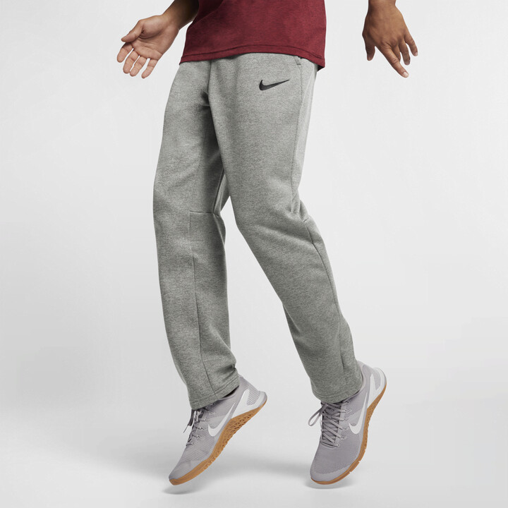 Nike Men's Therma Training Pants in Grey - ShopStyle