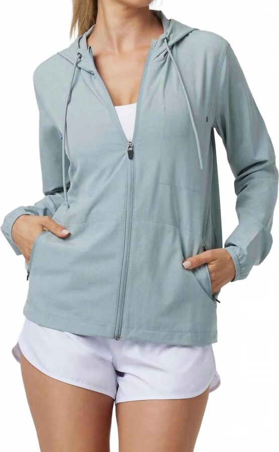 vuori Outdoor Trainer Shell Jacket In Vintage Pistachio Linen Txt