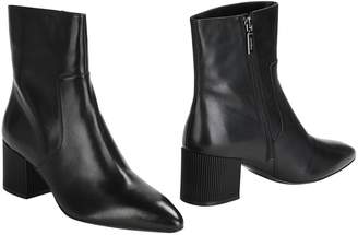 Carlo Pazolini Ankle boots - Item 11337643