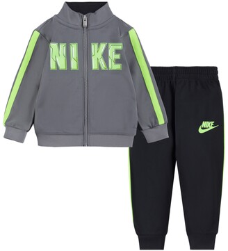 nike jacket and pants set