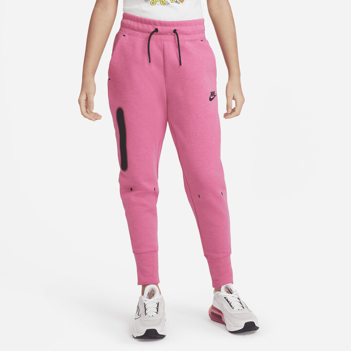 Girls Joggers & Sweatpants. Nike IN