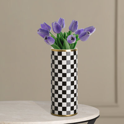 Fierros Checker Table Vase
