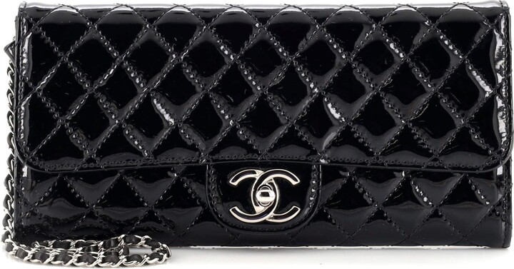 Chanel 19 Round Clutch with Chain Quilted Leather - ShopStyle