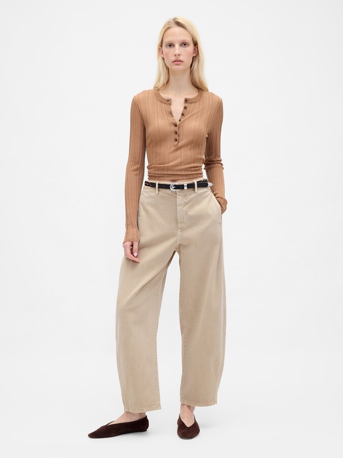 Gap Mid Rise Twill Barrel Pants