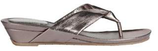 Kenneth Cole Reaction Women's Great Date Wedge Thong Sandal.