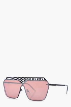 boohoo Leila Metal Crosshatch Detail Sunglasses