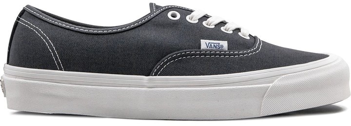 vans non slip shoes