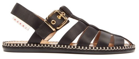 black fisherman sandals