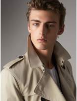 Thumbnail for your product : Burberry The Kensington - Short Trench Coat