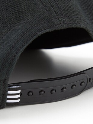 adidas Badge Of Sport Snapback - Black/White
