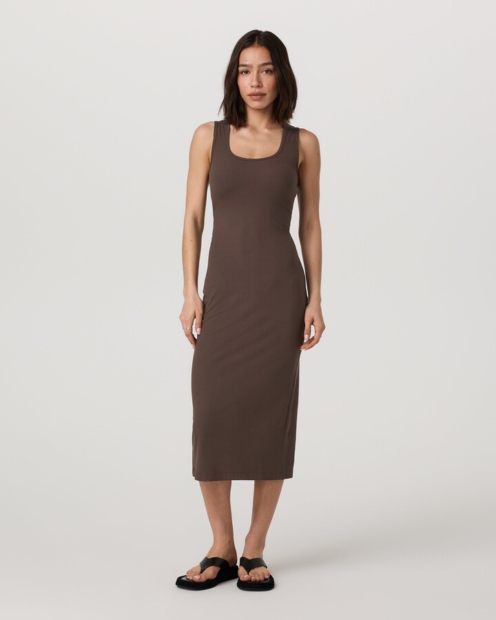vuori Pose Scoop Dress