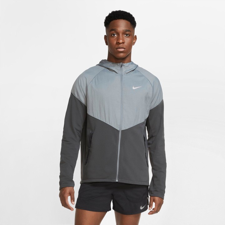 nike essential therma jacket