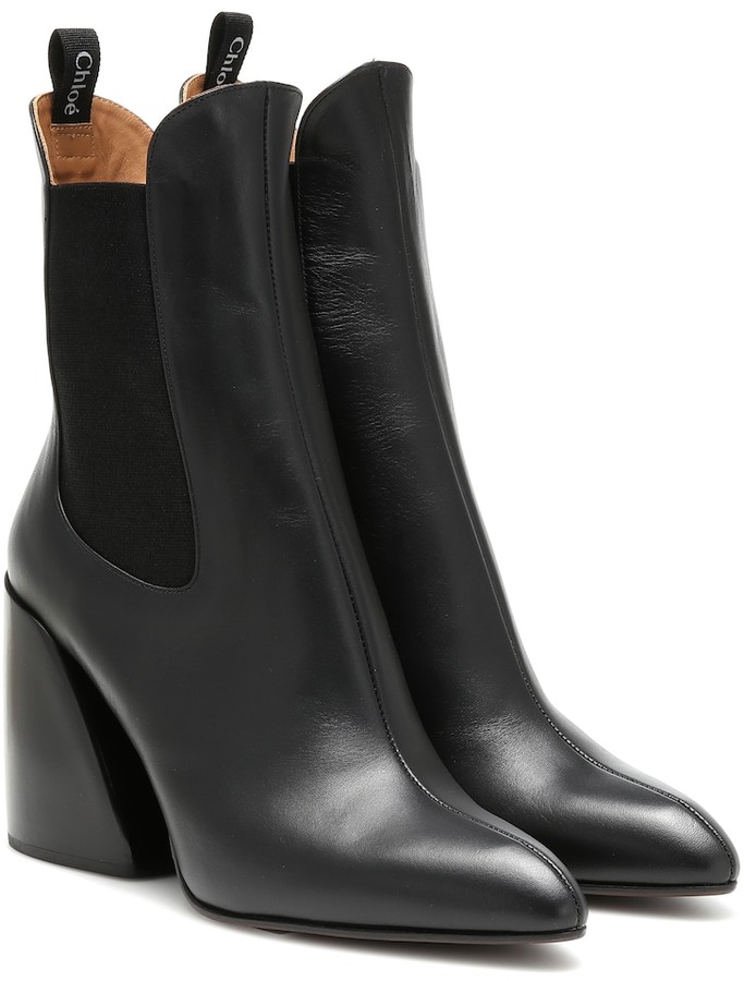 chloe wave boots
