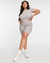 Thumbnail for your product : Reebok Plus Classics legging shorts in grey