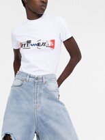 Thumbnail for your product : Vetements logo-print round-neck T-shirt