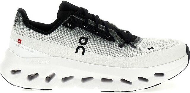 On Running Cloudtilt Lace-Up Running Sneakers