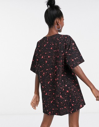 Motel oversized t-shirt dress in sun and moon print