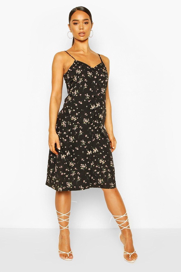 Fashion Look Featuring boohoo Day Dresses and Missguided Floral