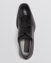 Thumbnail for your product : To Boot Garry Plain Toe Oxfords