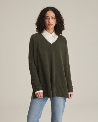 Louis Vuitton fishing net 100% Cashmere sweater with velvet ribbon Taupe  ref.170580 - Joli Closet