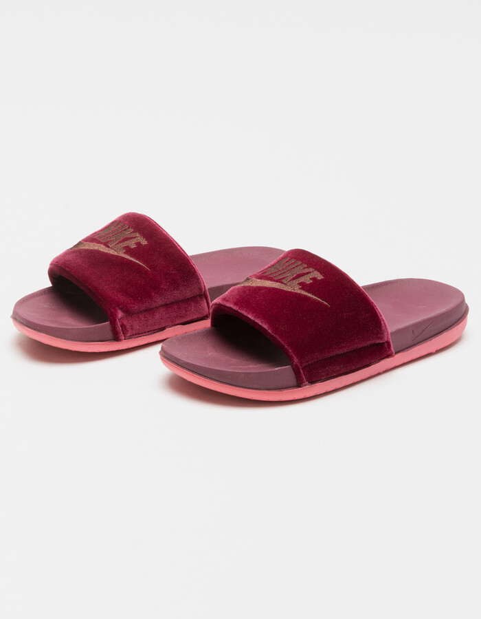 Discount Nike Slides | Shop the world's largest collection of fashion |  ShopStyle