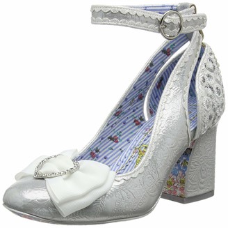 irregular choice carriage ride