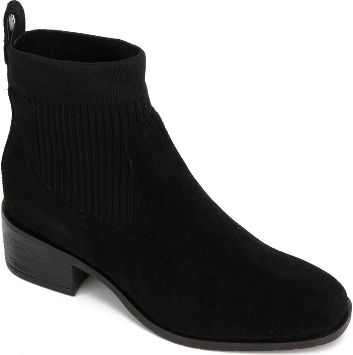 kenneth cole salt chelsea boots