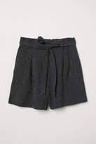 Thumbnail for your product : H&M Paper bag shorts