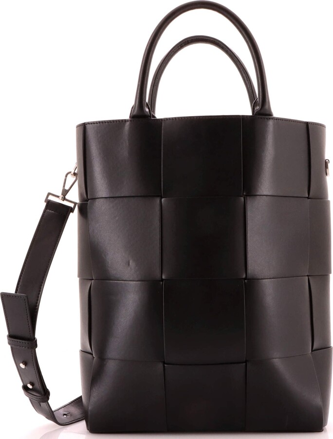 Bottega Veneta Cassette Convertible Tote Maxi Intrecciato Leather Medium
