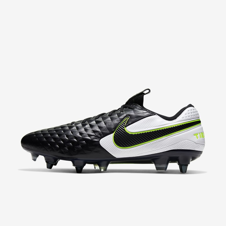 nike soft ground