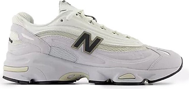 New Balance 1000 Lace-Up Sneakers
