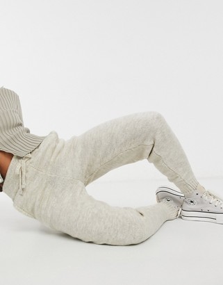 New Look knitted jogger co-ord in oatmeal