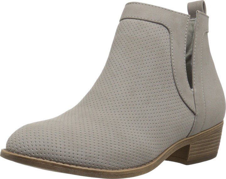 journee collection womens round toe pinhole faux suede boots