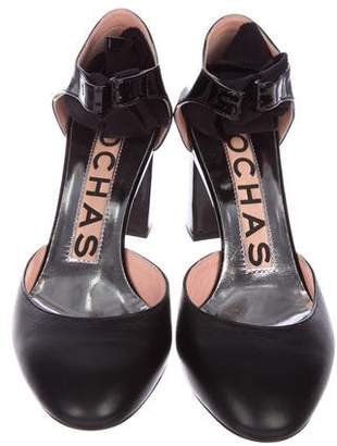 Rochas Leather d'Orsay Pumps