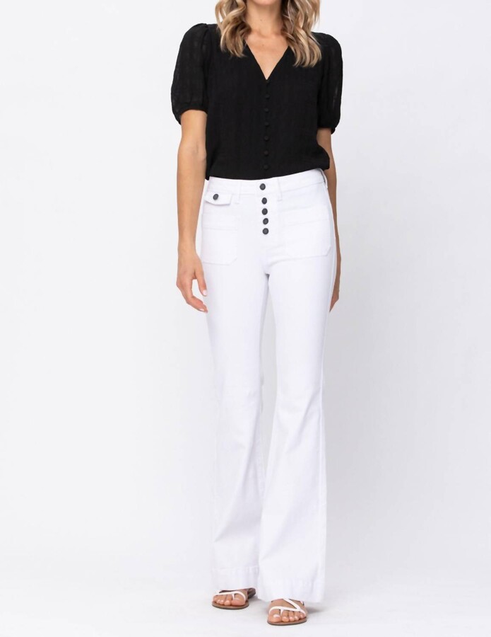 Judy Blue Patch Pocket Flare Jeans In White