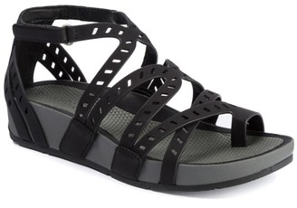 baretraps melyssa wedge sandals