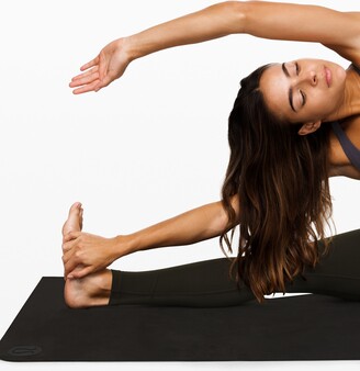 Lululemon Carry Onwards Travel Yoga Mat - ShopStyle Workout Accessories
