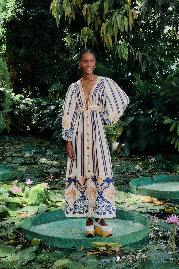 FARM RIO ACTIVE Off-White Pineapple Deco Maxi Dress