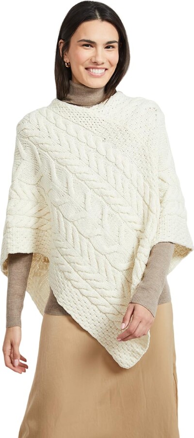 Aran Woollen Mills Super Soft Merino Wool Triangular Aran Cable Knit ...