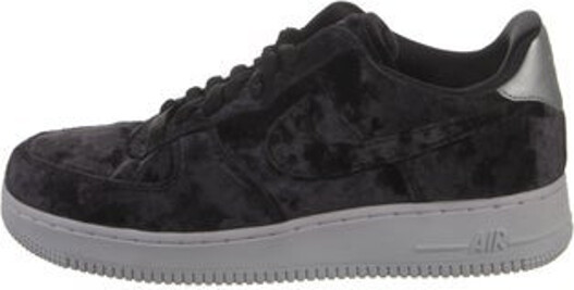 Nike 1 Low 'Black Velvet' Low Top Sneakers Black Velvet Colorblock Pattern Round-Toes Platform Lace-Up Closure at Uppers