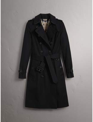 Burberry The Chelsea - Long Trench Coat