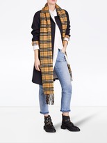 Thumbnail for your product : Burberry Vintage Check reversible scarf