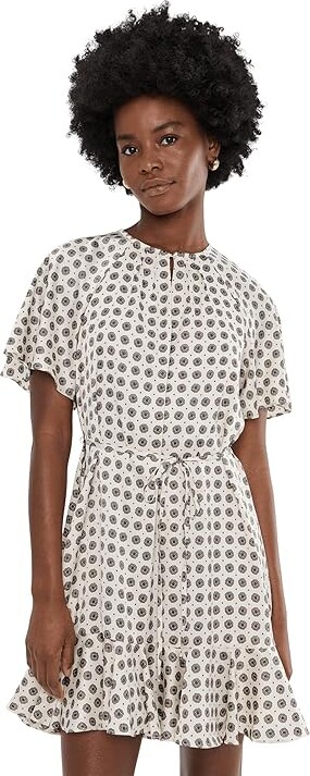 CeCe Center Front Keyhole Raglan Skater Dress Women's Dress New Ivory : MD Polyester