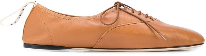 ballet shoes lace up